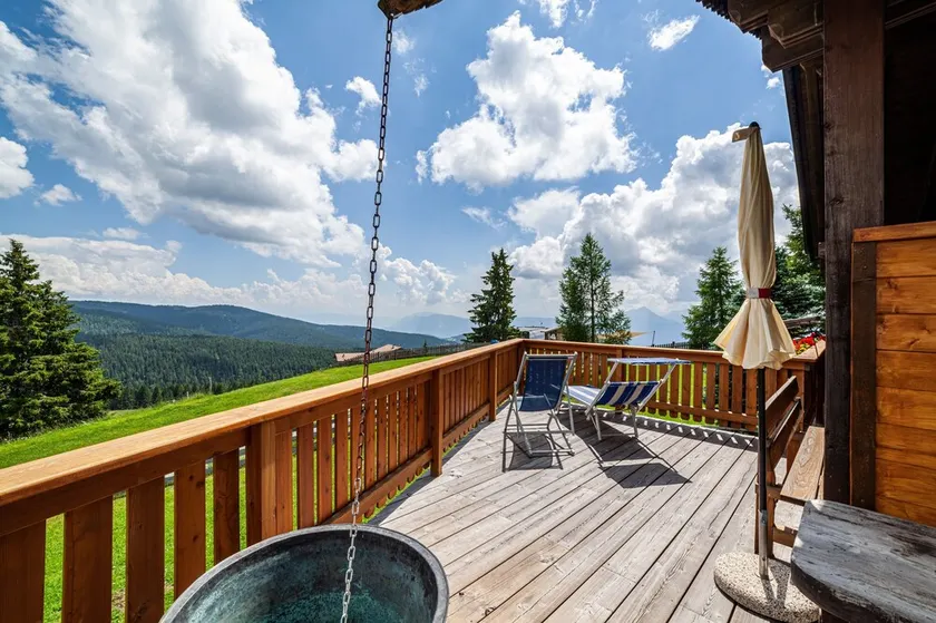 Holiday Home 'By Veronika' on Meran 2000 with Mountain View, Private Terrace & Wi-Fi - Image 1