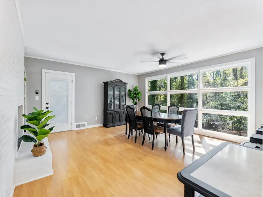 Perfect 5BR By Campus | Game Room + 2 Kitchens - Image 1