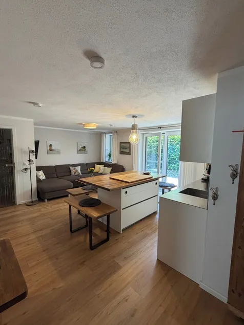 Ferienwohnung \"Erholen\" für 2-8 Personen, 4 Schlafzimmer, 2 Bäder - Image 1