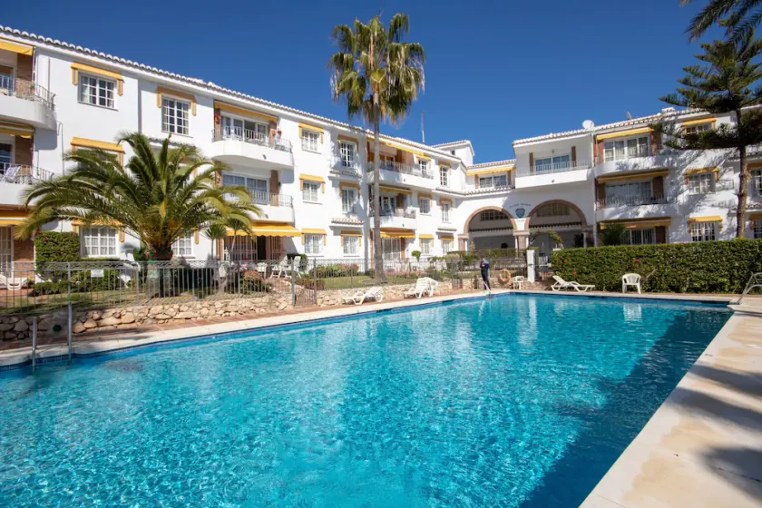 2 bedroom apt in La Cala de Mijas 100m from Beach - Image 1