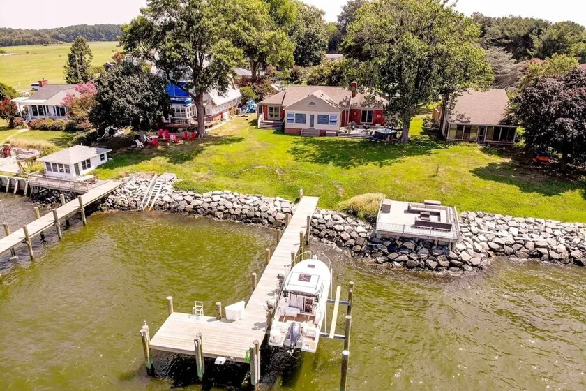 Private pier at multi-suite waterfront home on the Bay with Hot Tub (Open!) - Image 1