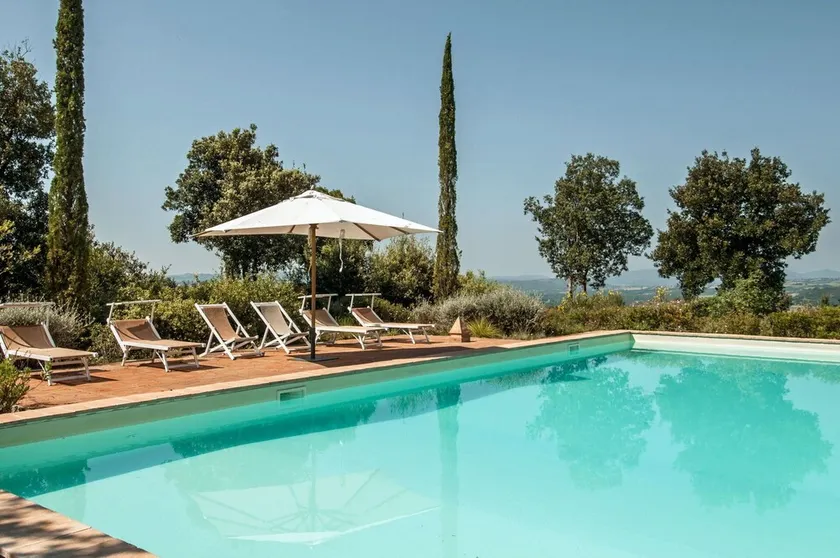 Skøn privat feriebolig for 10 gæster med klimaanlæg, WIFI, privat pool, TV og panorama udsigt - Image 1