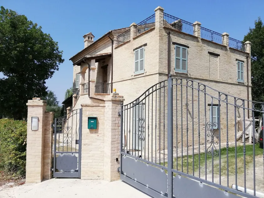 Finestra sui Sibillini - Image 1