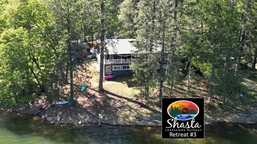 Best Lakefront Location on Shasta Lake - Marina   - Shasta Lakeshore Retreat #3 - Image 1
