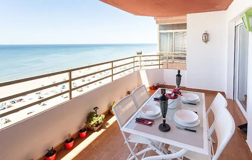 Brand-new loft, right on the beach with a pool, in Matalascañas - Image 1