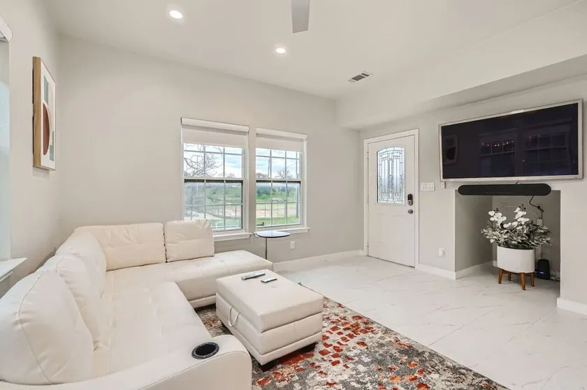 Superb White Modern Farm House - Image 1