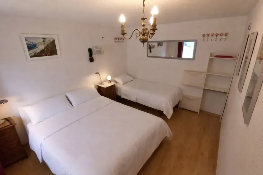Fantastisk udsigt fra balkon 1 Br max 4, let bus, eget 24/7 vaskeri, undercoverpark - Image 1