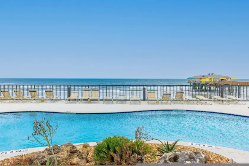 Oceanfront Apt at Sunglow Resort Seaside Suite - Image 1