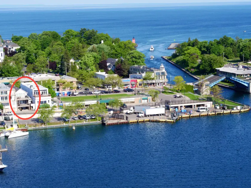 Marina Suite- Schöne Downtown Charlevoix - Image 1