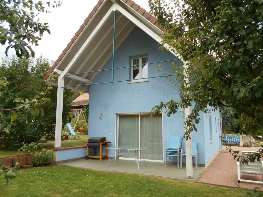 The gingerbread house - Image 1