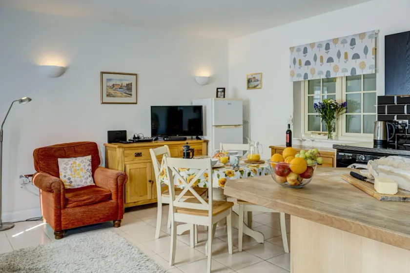 Station Cottage - Image 1