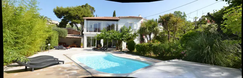 CASSIS VILLA  DE CHARME 12 PERSONNES PISCINE A 5 MINUTES A PIED VILLAGE  PLAGE - Image 1