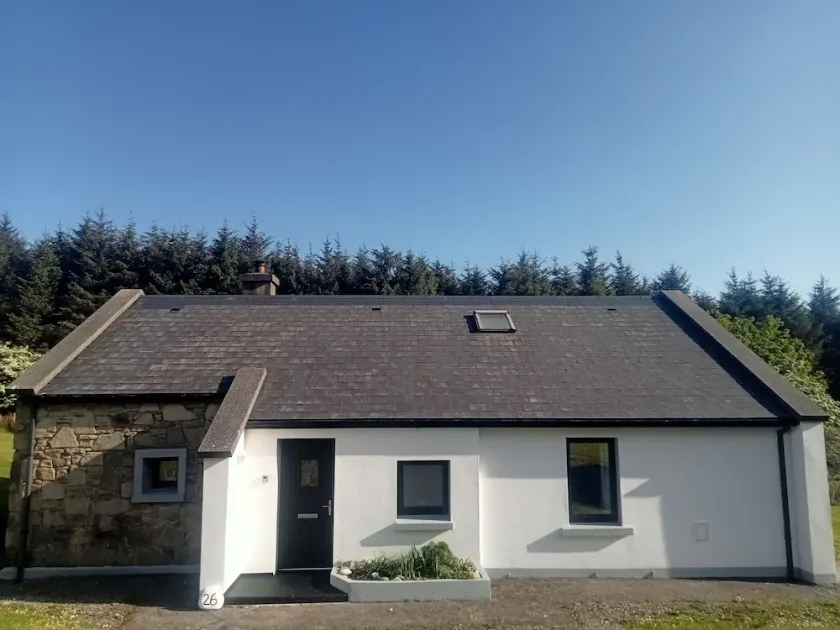Kearneys Cottage, Dugort, Achill Island, County Mayo - 3 Bedroom Sleeps 6 - Image 1