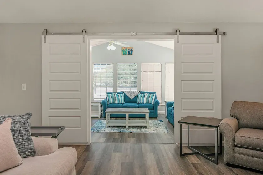 Happy Ours by Southern Vacation Rentals - Image 1