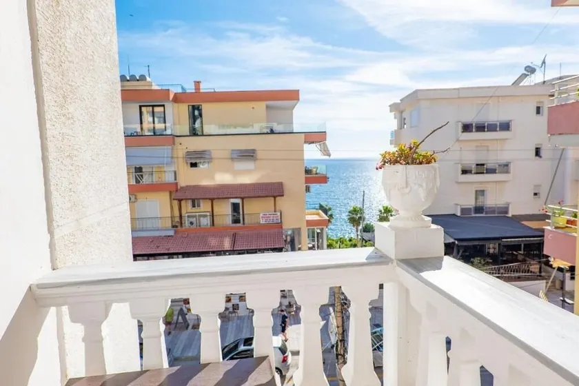 Hotel Primavera - Image 1