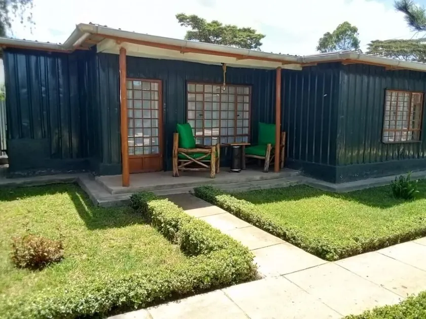 Wooden Knee Cottages Nanyuki - Image 1
