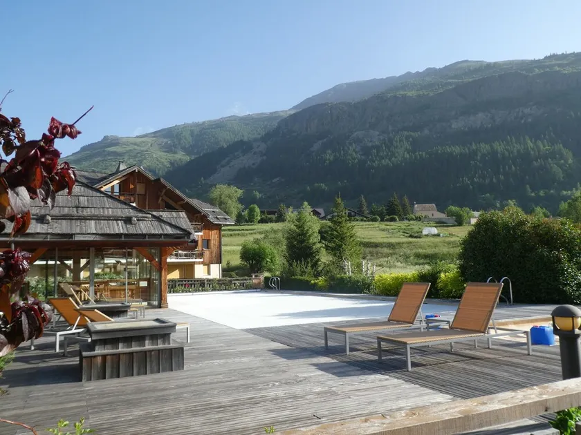 Meget flot lejlighed, på pisterne, med pool og sauna - Image 1