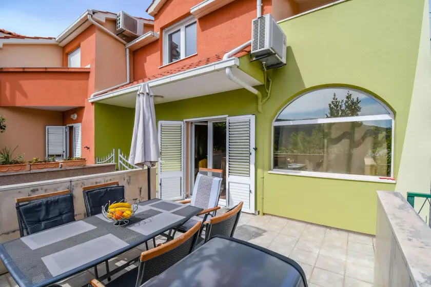 Apartment Sweet - Image 1