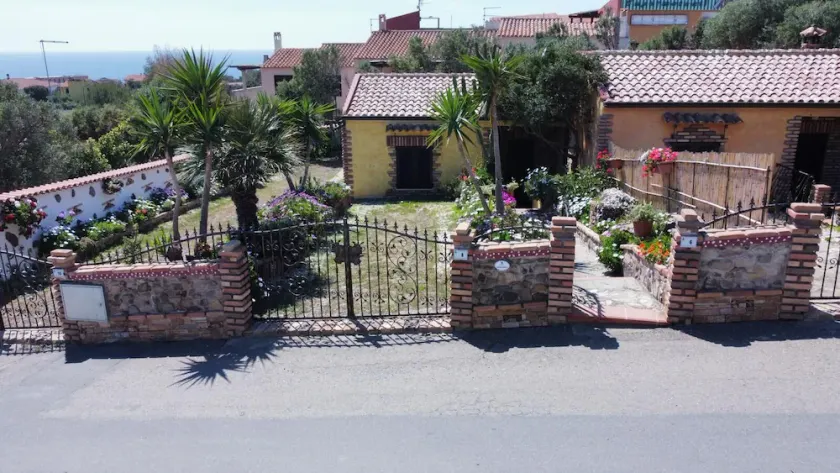 Villa in the center of Torre dei Corsari - sea view (300 meters from the sea) - Image 1
