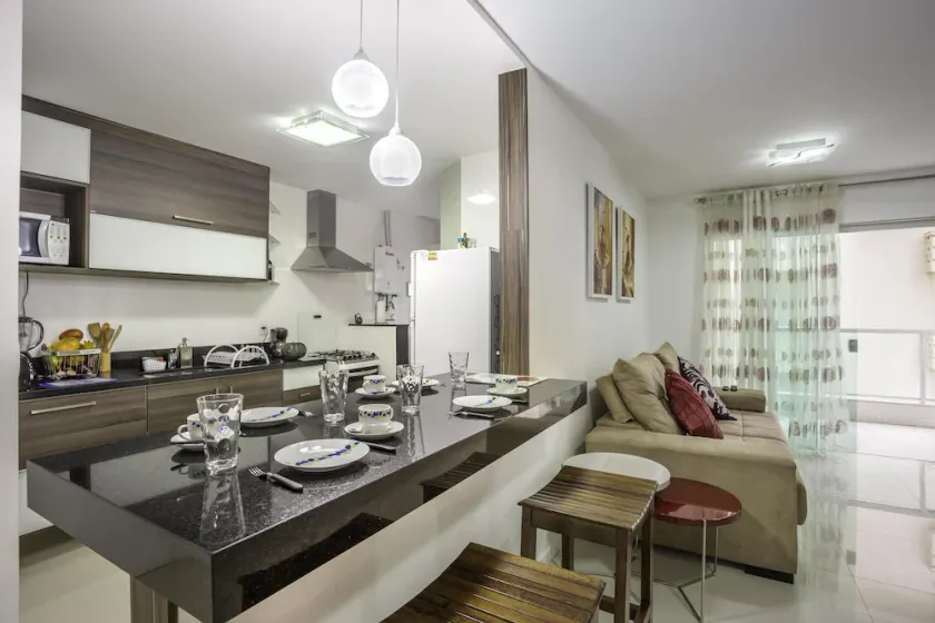 Luxury apartment on Forte beach, 1 suite + 2 bedrooms, ocean view. - Image 1