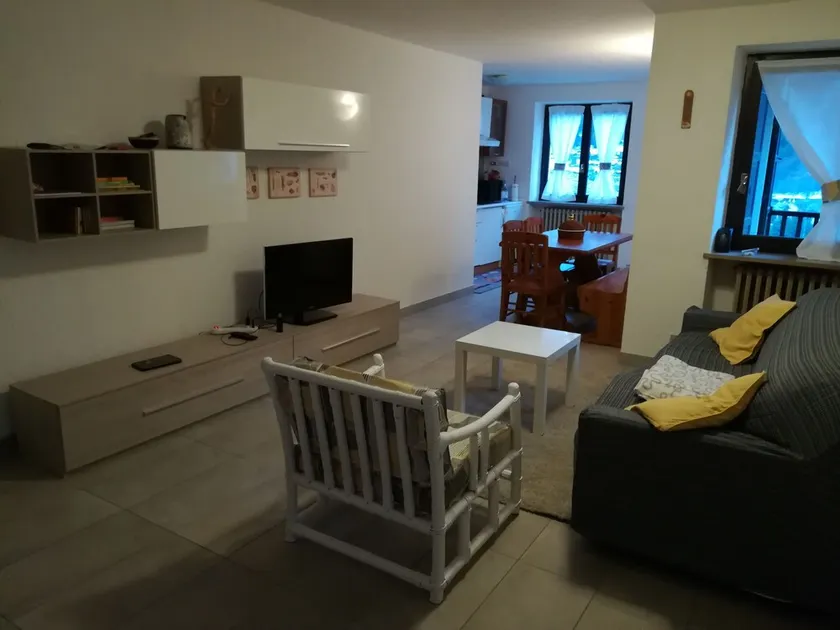 Apartamento de três quartos grandes e luminosos - Image 1