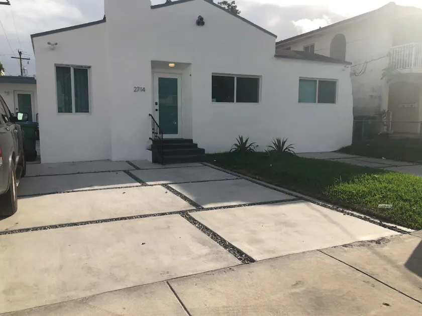 Remodeled , comfortable and beautiful home - Image 1