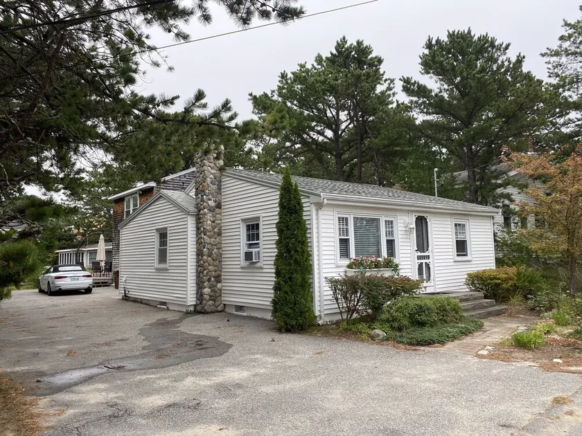 Kinney Shores home just steps to beautiful 7 miles of sandy beach on Saco Bay  - Image 1