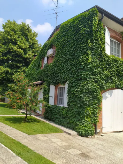 2 Bedroom Apartment in Castelfranco D'oglio - Image 1
