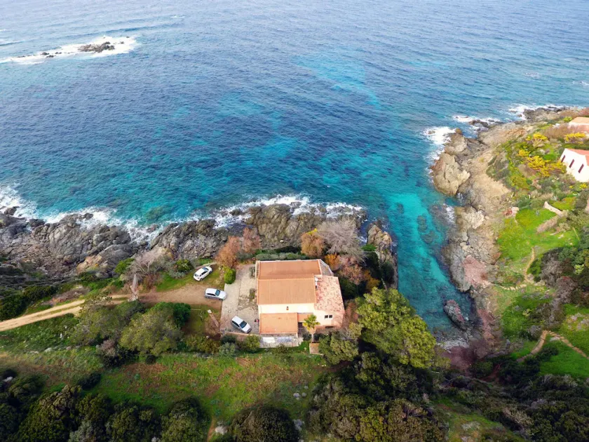 Villa les ''pieds dans l'eau'' - Image 1