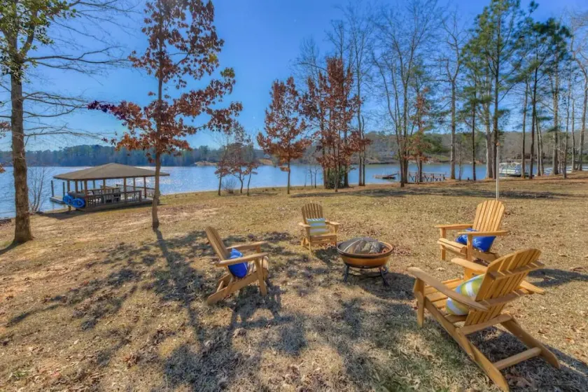 Waterfront at Bedford 5BR - Image 1