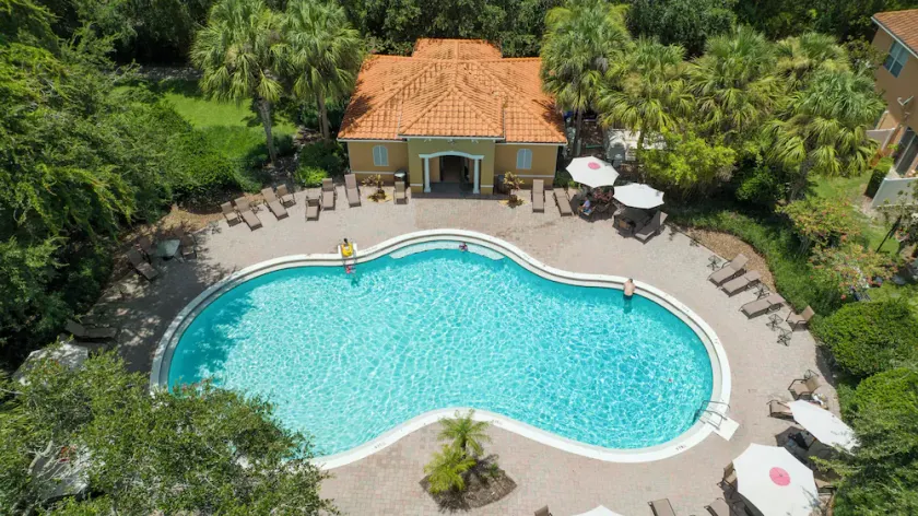Four Bedrooms at Compass Bay Resort - Image 1