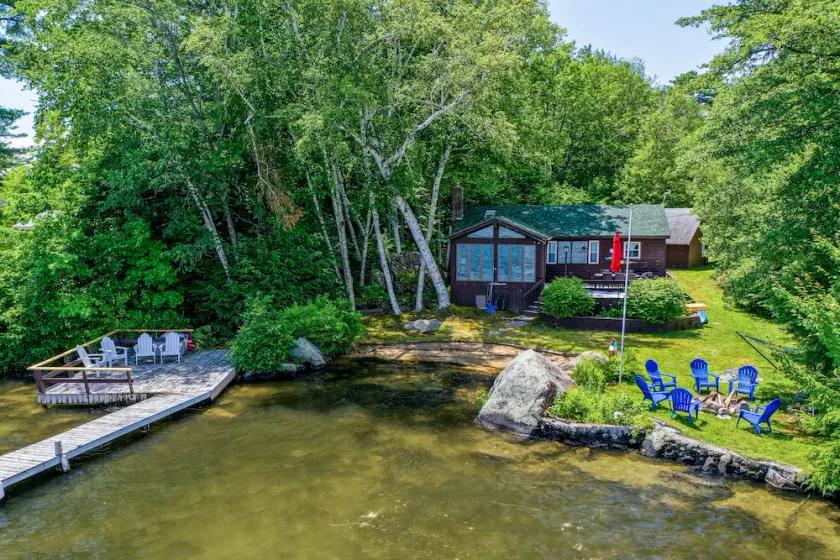 Adorable Winnipesaukee Lakehouse and Guest House for 12 SPECIAL RATES - Image 1