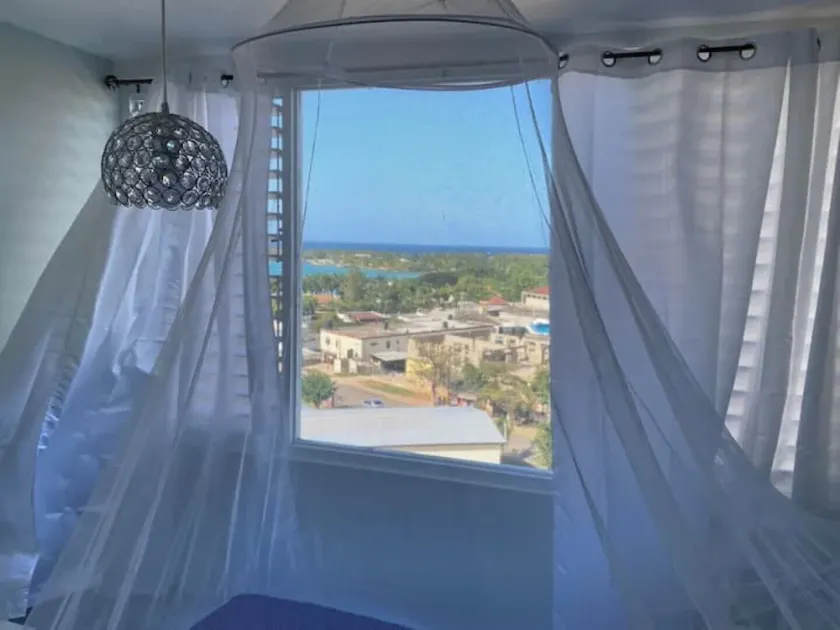Amoré's Oasis - Image 1