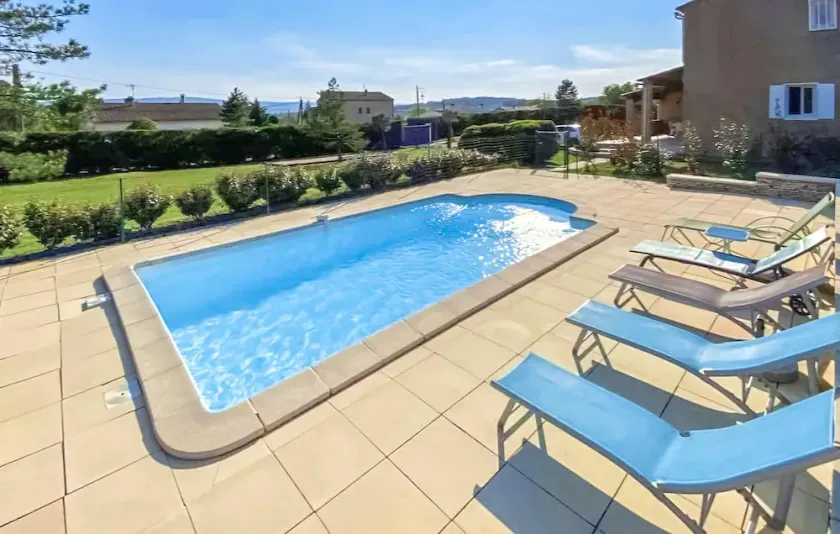 Gorgeous Home In Gargas - Image 1