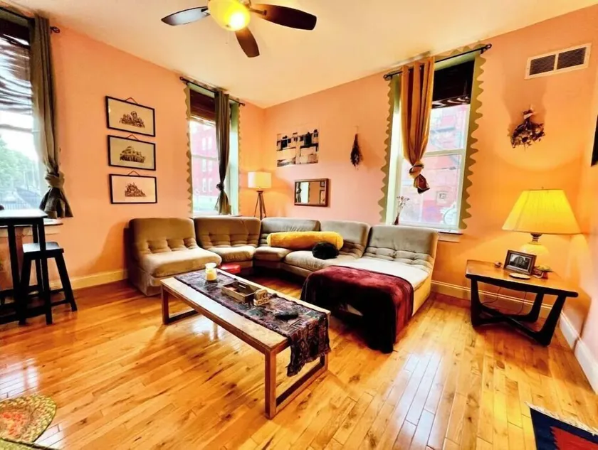 Unique, Homey, & Spacious City Nest - Image 1