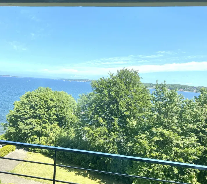 Vacation apartment with a fantastic view of the Kiel Fjord - Image 1