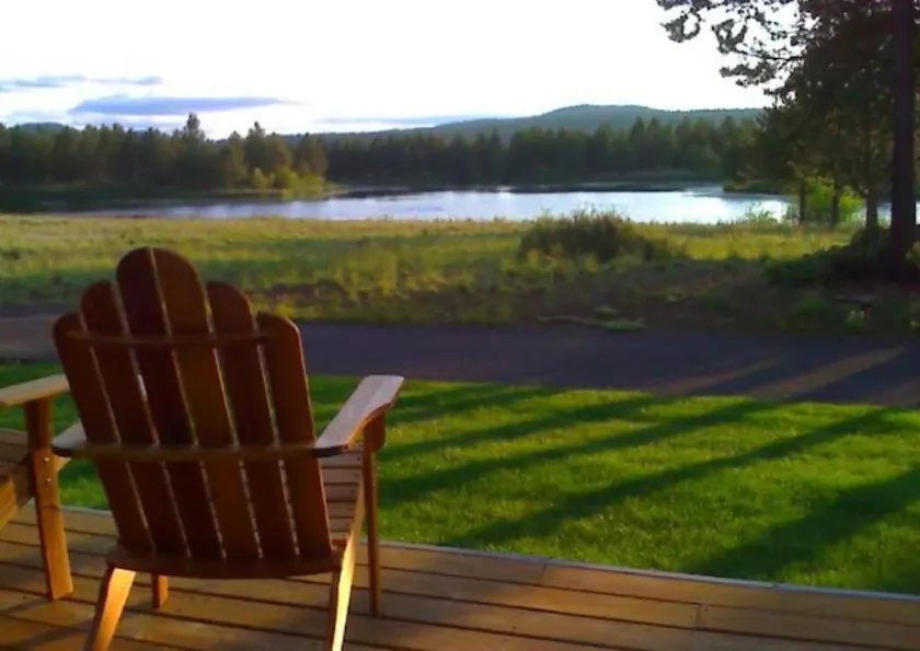 Haut de gamme 2 BR 2 BA Condo Lakefront, climatisation et foyer au gaz - Image 1