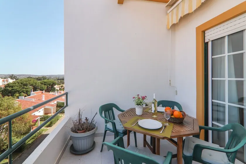 Apartment 'Casa Do Algarve' with Balcony - Image 1