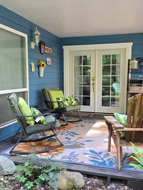 Sparkling Clean suite, close to Woodinville's Wine District. WiFi.  Pet friendly - Image 1