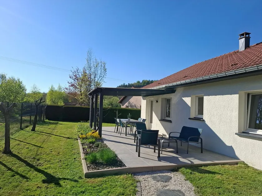 Charming 2-Bedroom House with Garden, Near Gérardmer and Alsace Attractions - Image 1