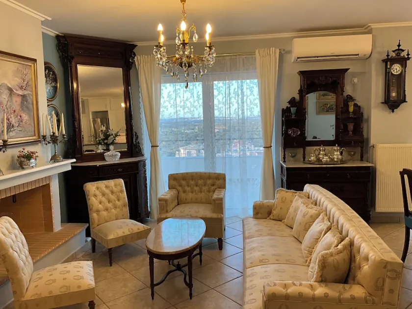 VERA’S APARTMENT - Image 1