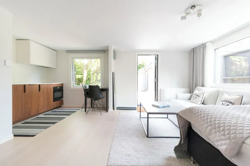 Falsterbo Guesthouse - Modern Comfort with Private Patio - Image 1