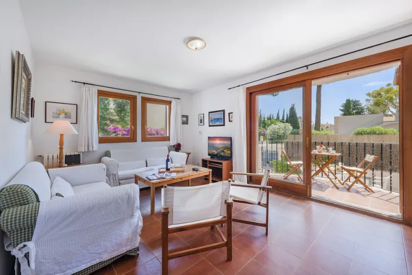 Apartment Bugambilia - Image 1