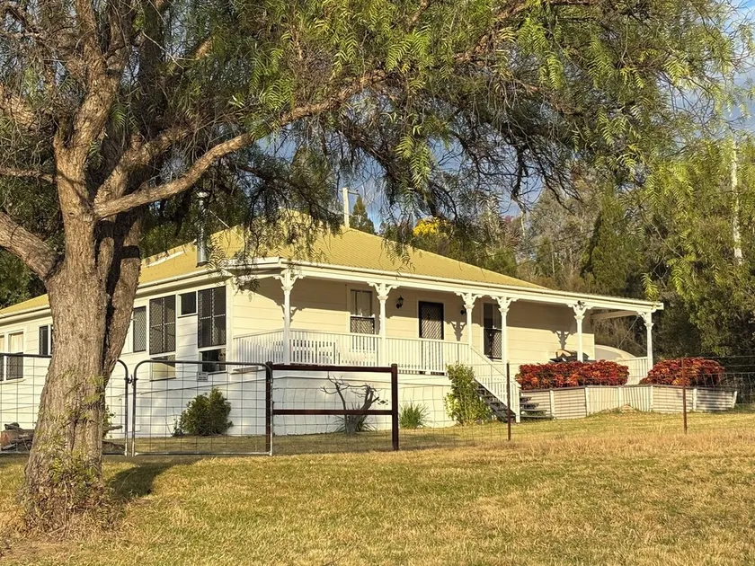 Cosy Family Retreat in the heart of the Granite Belt! - Image 1