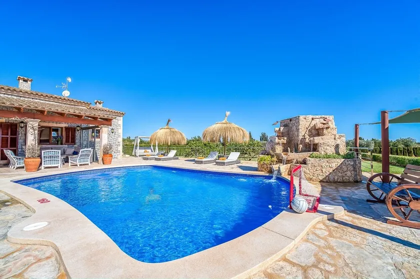 Newly Renovated Finca Las Naranjas for 6 persons near Can Picafort Mallorca - Image 1