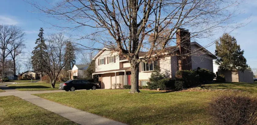 Grand Rapids/Kentwood close to down town/ Airport 4 Bedroom - Image 1