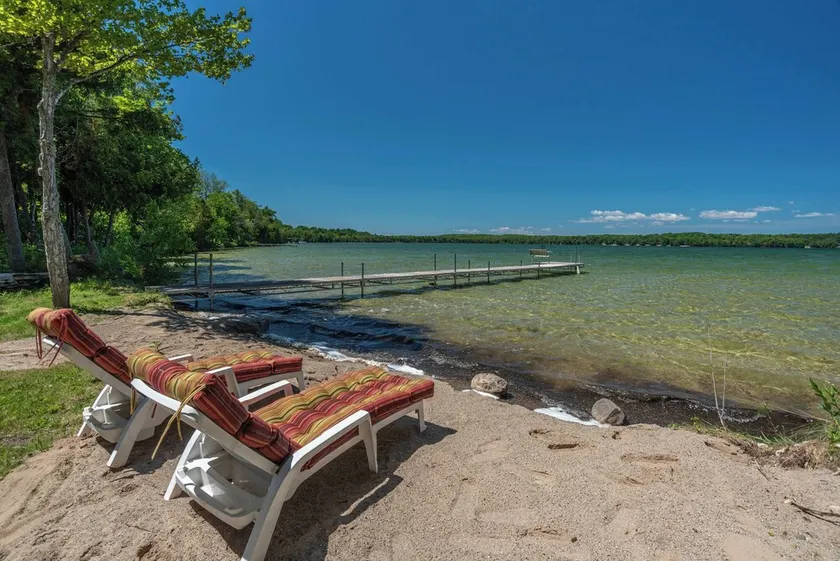 Kangaroo East Shore by Simple Life Rentals - Image 1