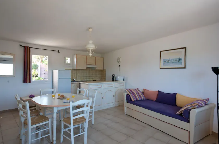 2 bedroom apartment - Santa Giulia - Residence with heated swimming pool - Image 1
