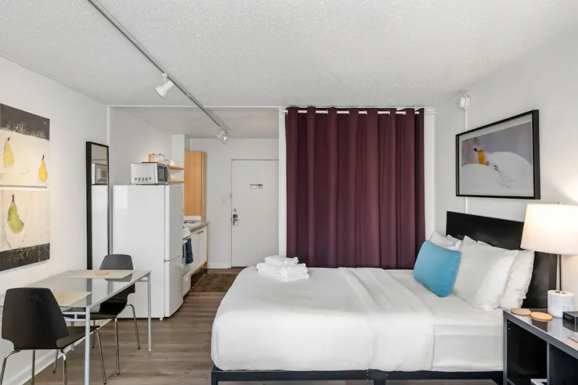 Cool Classic Studio Apartment (F) - Inkluderer Ugentlig Rengøring m / Linen Change - Image 1