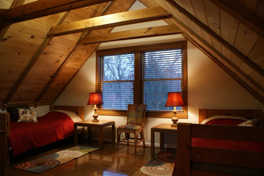 Luxury Log Cabin Estate ~ Breathtaking Lake Views ~ Perfect Family Retreat! - Image 1